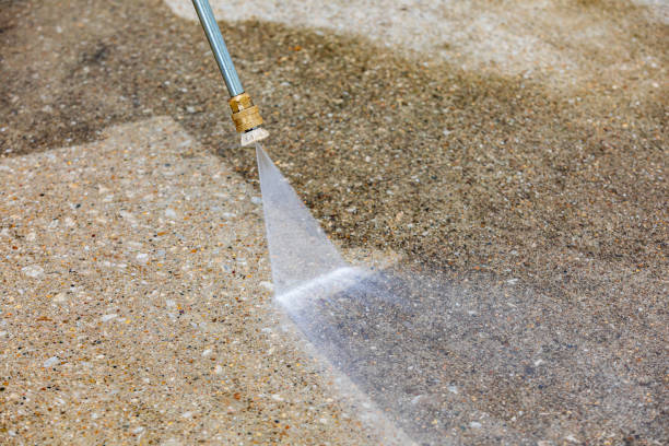 Best Gutter Cleaning  in Fairlawn, VA